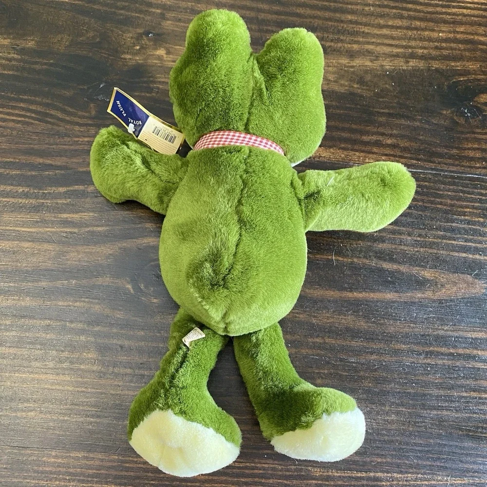 Vintage Royal Plush Green Frog Stuffed Animal # 86302‎ Red Checkered Bow Tags